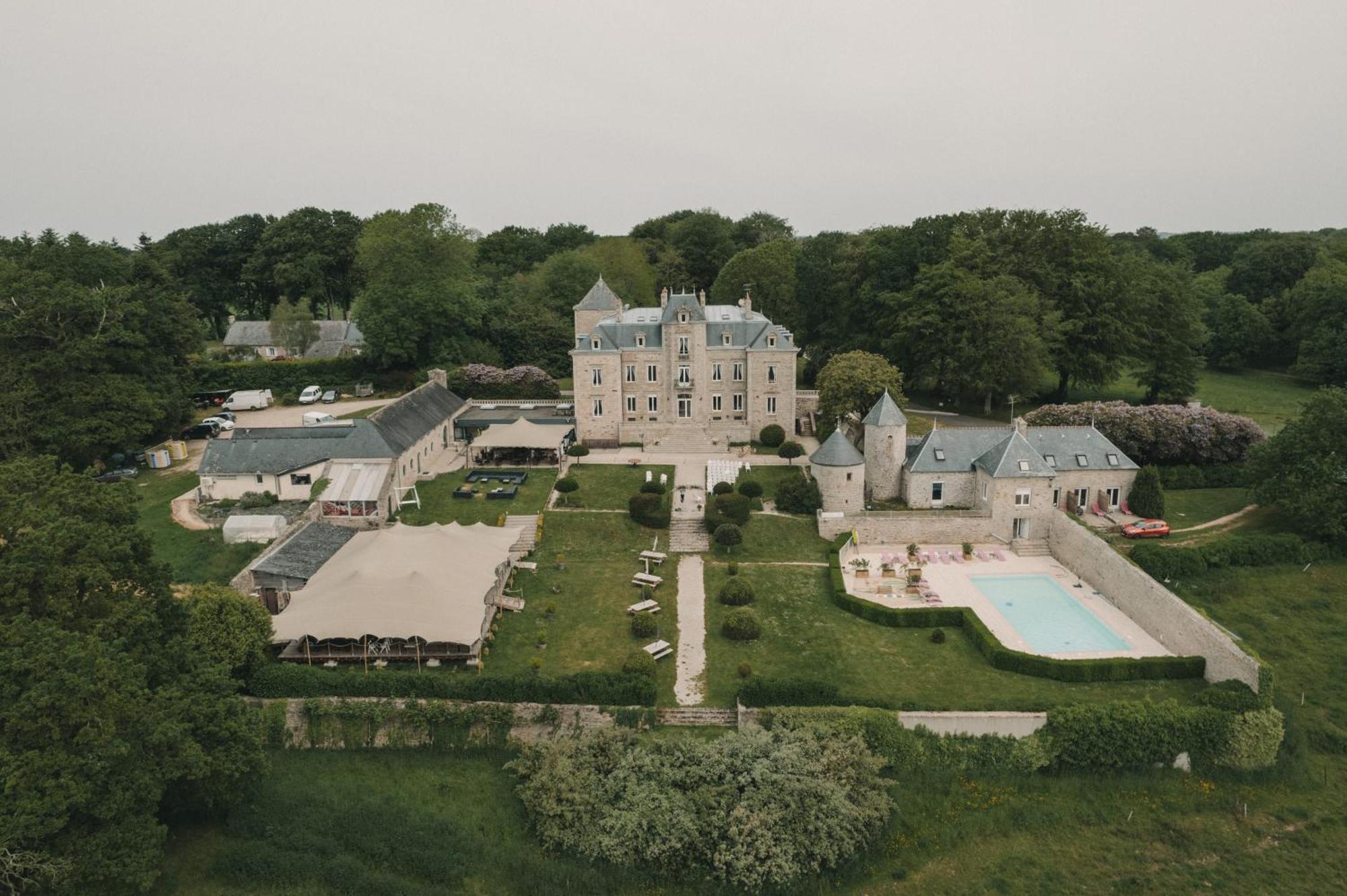 Отель Manoir De Kerhuel De Quimper Ploneour-Lanvern Экстерьер фото