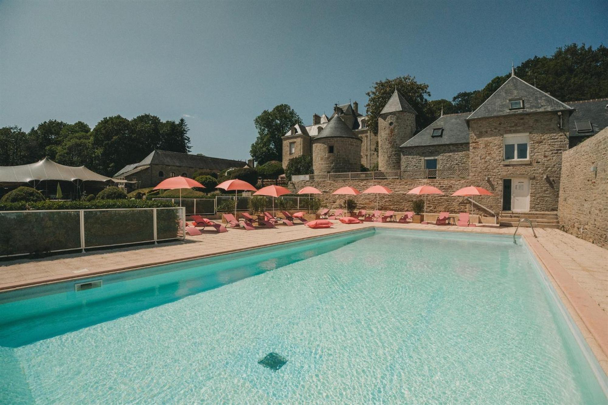 Отель Manoir De Kerhuel De Quimper Ploneour-Lanvern Экстерьер фото