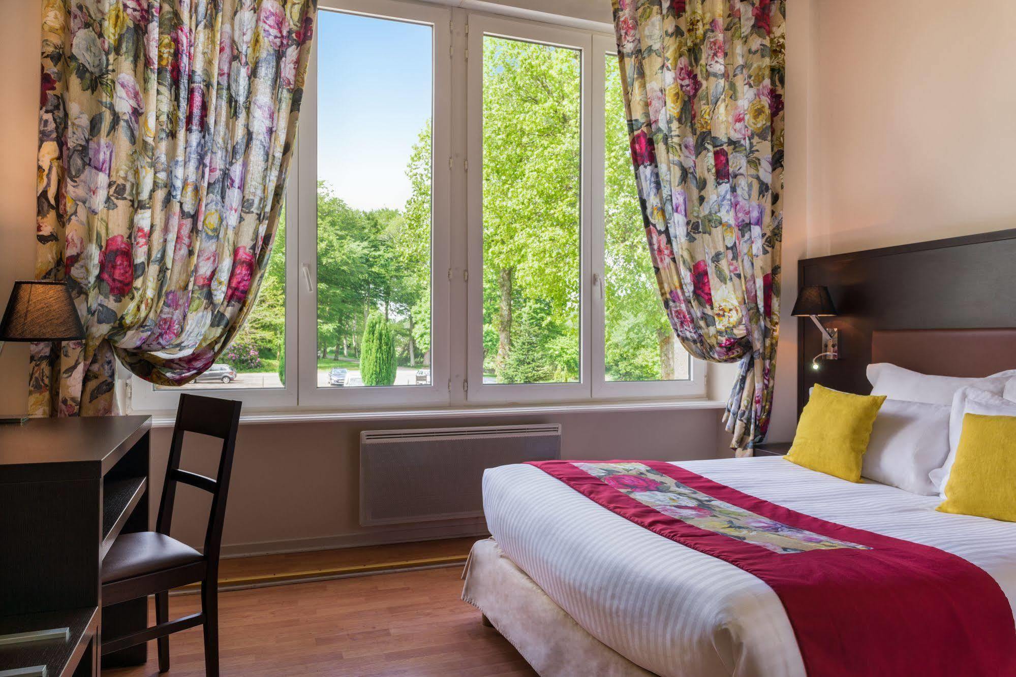 Отель Manoir De Kerhuel De Quimper Ploneour-Lanvern Экстерьер фото